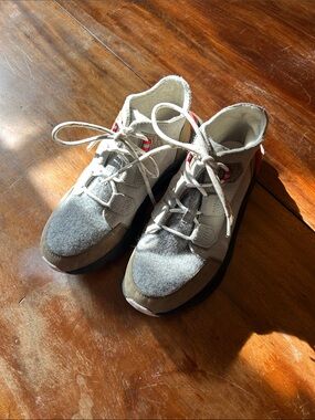 Sorel Light Gray Suede Lace-Up Sneaker with Red Heel Accent